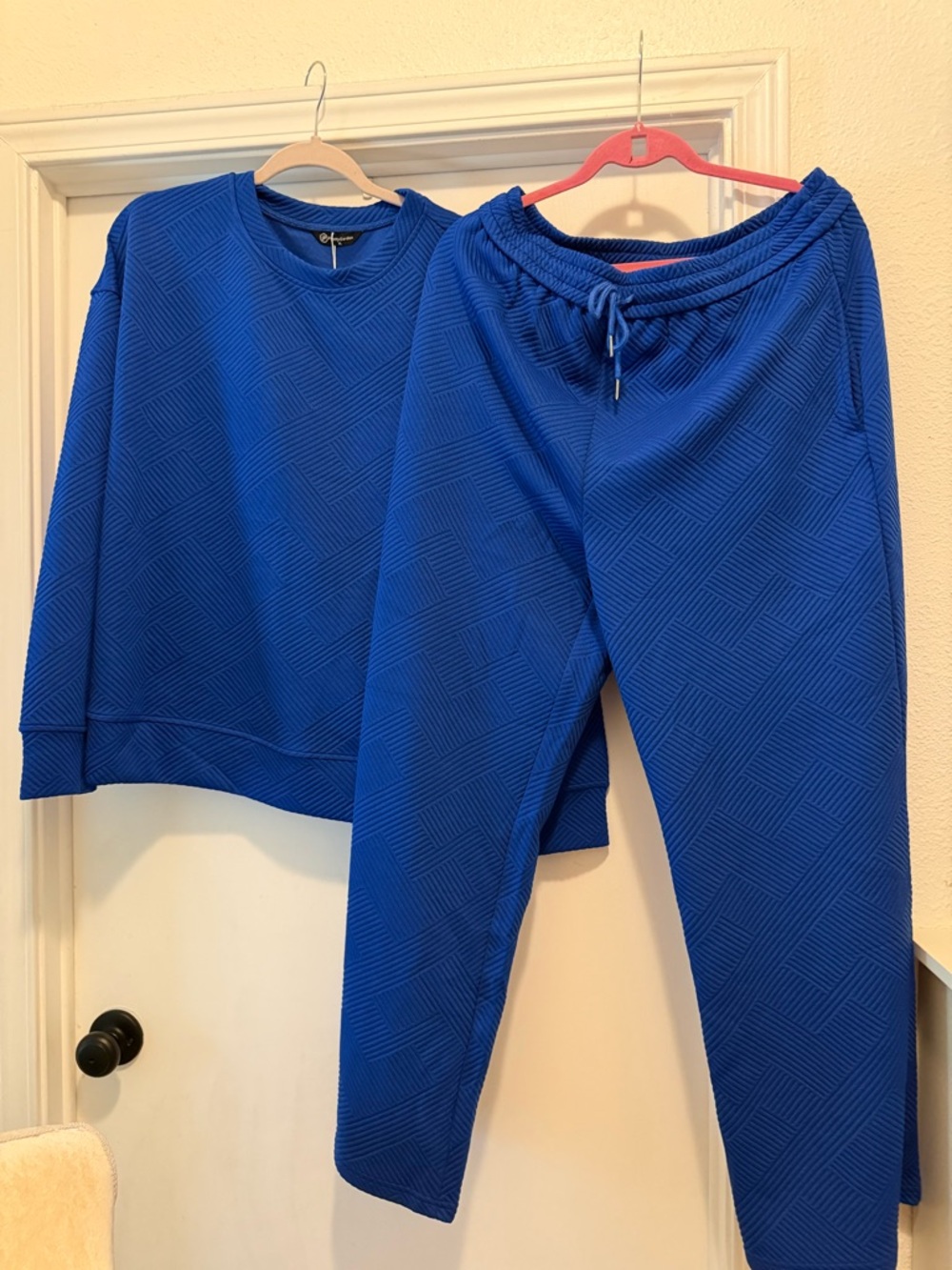 Women's Blue Textured Jogger Set - Cozy Track Pants & Sweatshirt